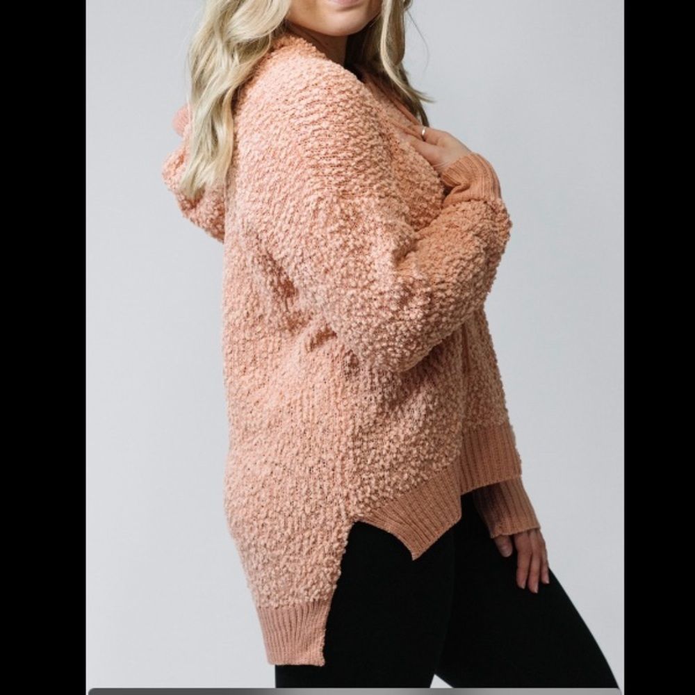 Popcorn knit pullover hoodie - Picture 2 of 5